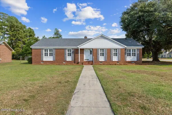 2801 Graham Drive, Kinston, NC 28504