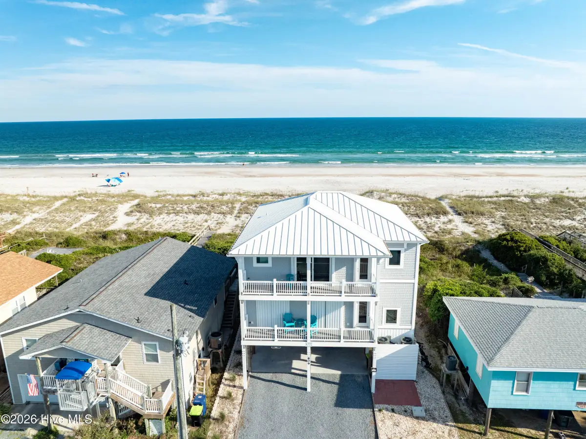 809 N Anderson Boulevard, Topsail Beach, NC 28445 - #1