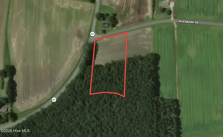 1 Rivenbark Road, Wallace, NC 28466 - #2