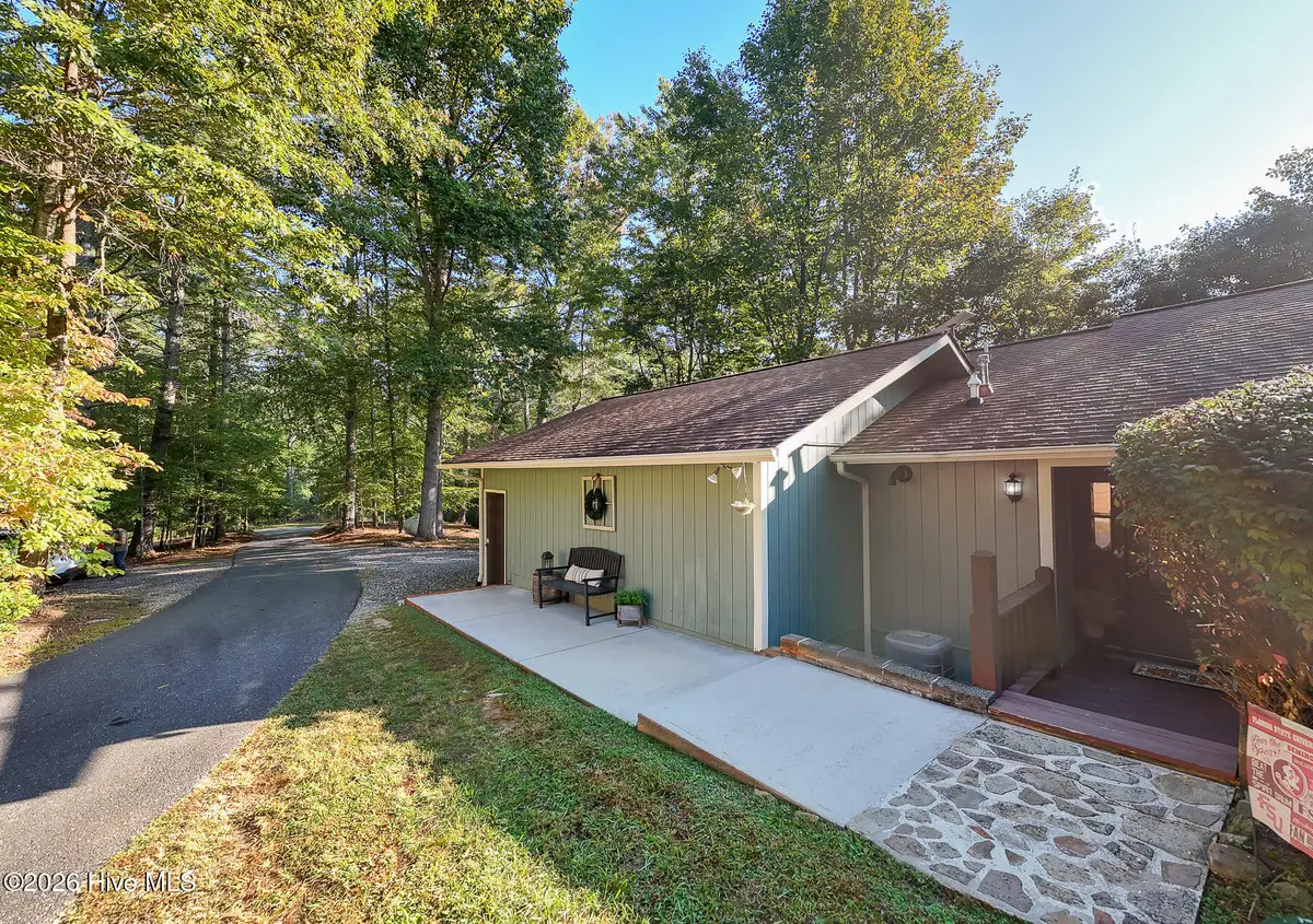 385 Dogwood Trail, Robbinsville, NC 28771 - #1