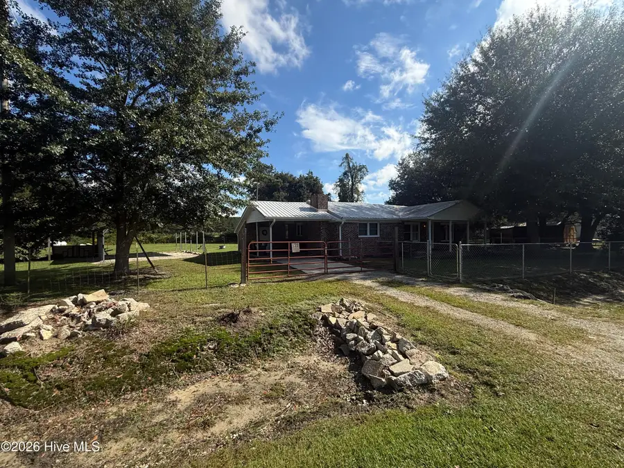 177 Elbow Road, Hallsboro, NC 28442 - #3