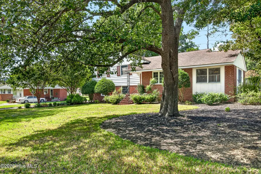 1309 Phillips Avenue, New Bern, NC 28562 - #2