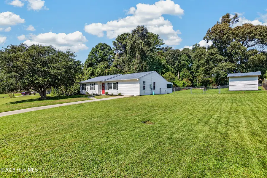 606 Duke Court, Jacksonville, NC 28546 - #3