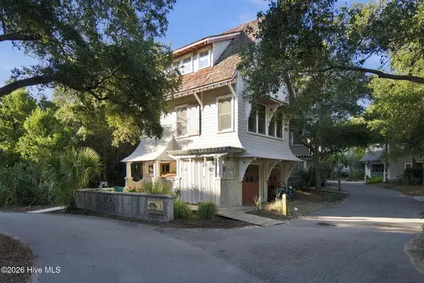 1 Sumners Crescent, Bald Head Island, NC 28461