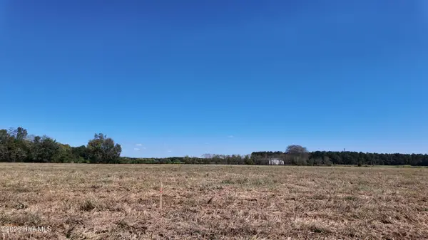 5 S Nc 41 Highway, Wallace, NC 28466