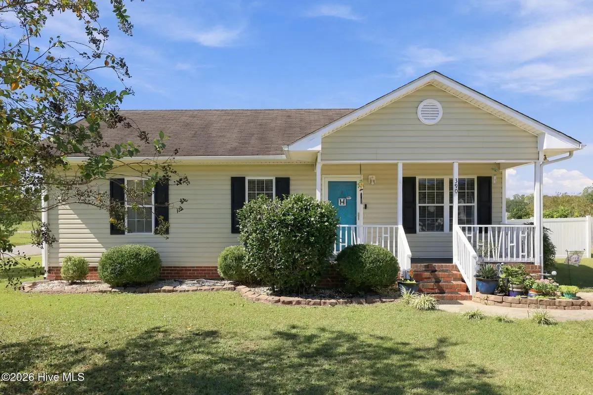 390 Olive Branch Boulevard, Grifton, NC 28530 - #1