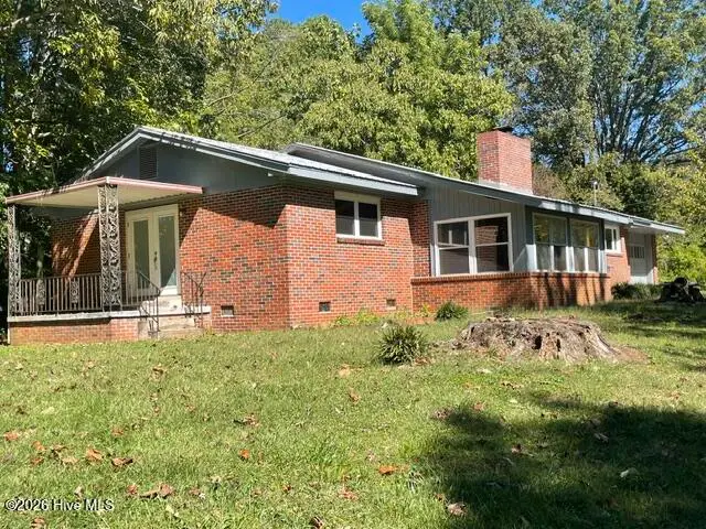 679 Robbinsville Road, Andrews, NC 28901 - #2