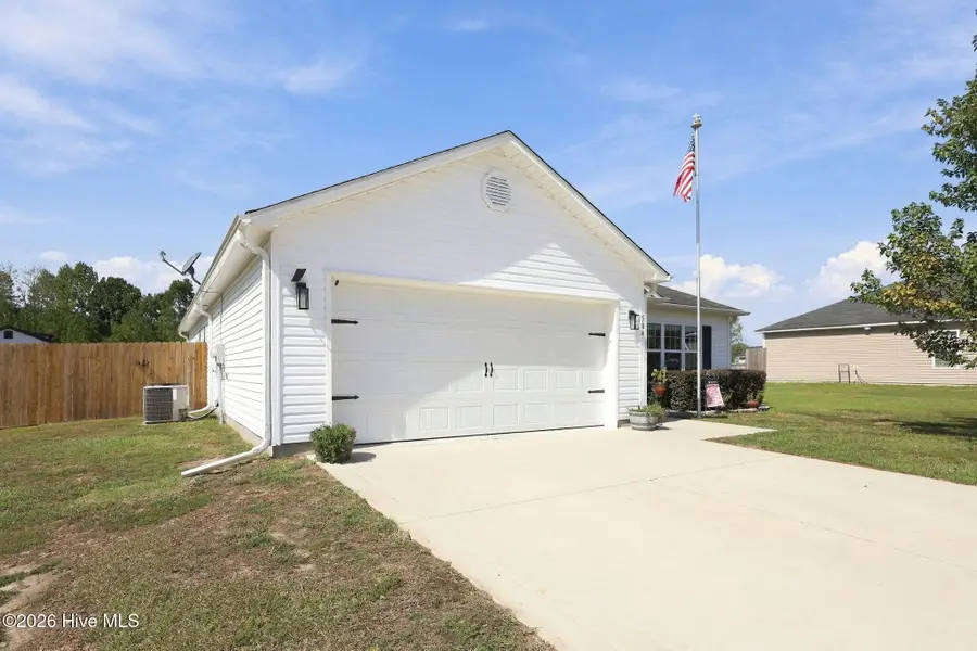 504 Spiro Court, Richlands, NC 28574 - #3