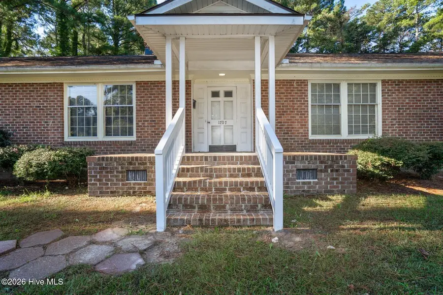 1707 Roxbury Drive N, Wilson, NC 27893 - #3