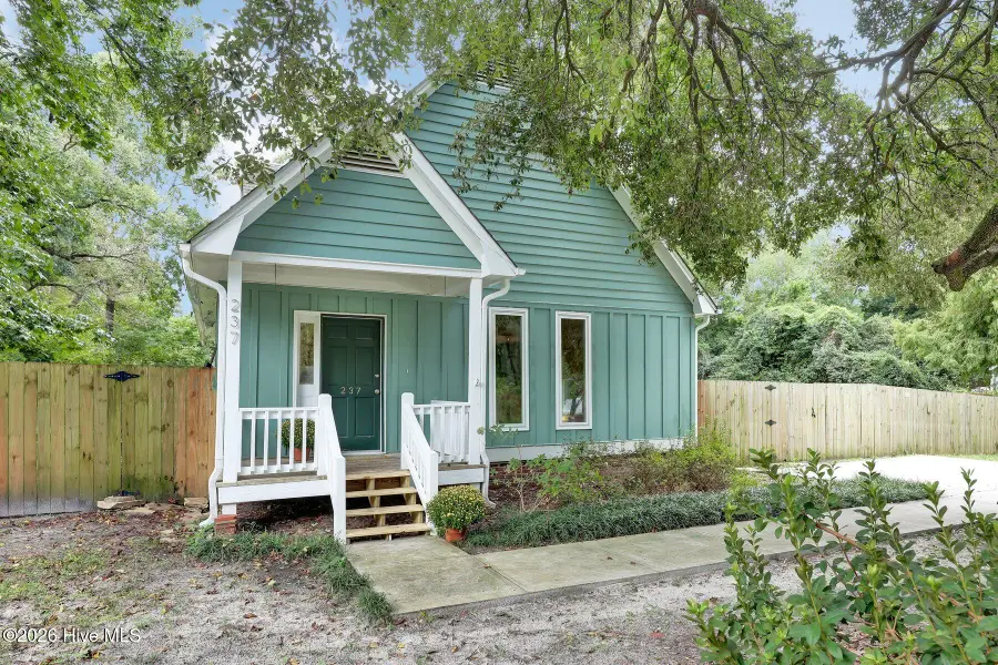 237 W Bedford Road, Wilmington, NC 28411 - #2