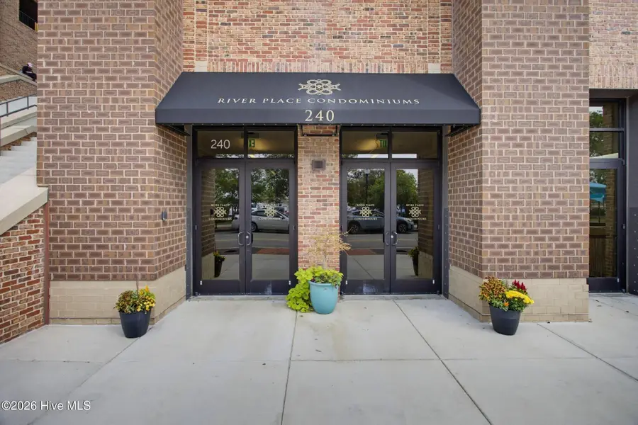 10 Grace Street #Apt 303, Wilmington, NC 28401 - #3
