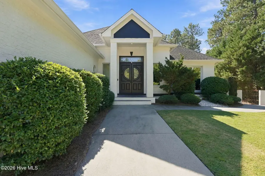 130 Woodenbridge Lane, Pinehurst, NC 28374 - #2