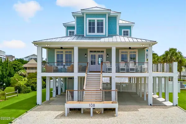 108 Strawflower Drive, Holden Beach, NC 28462