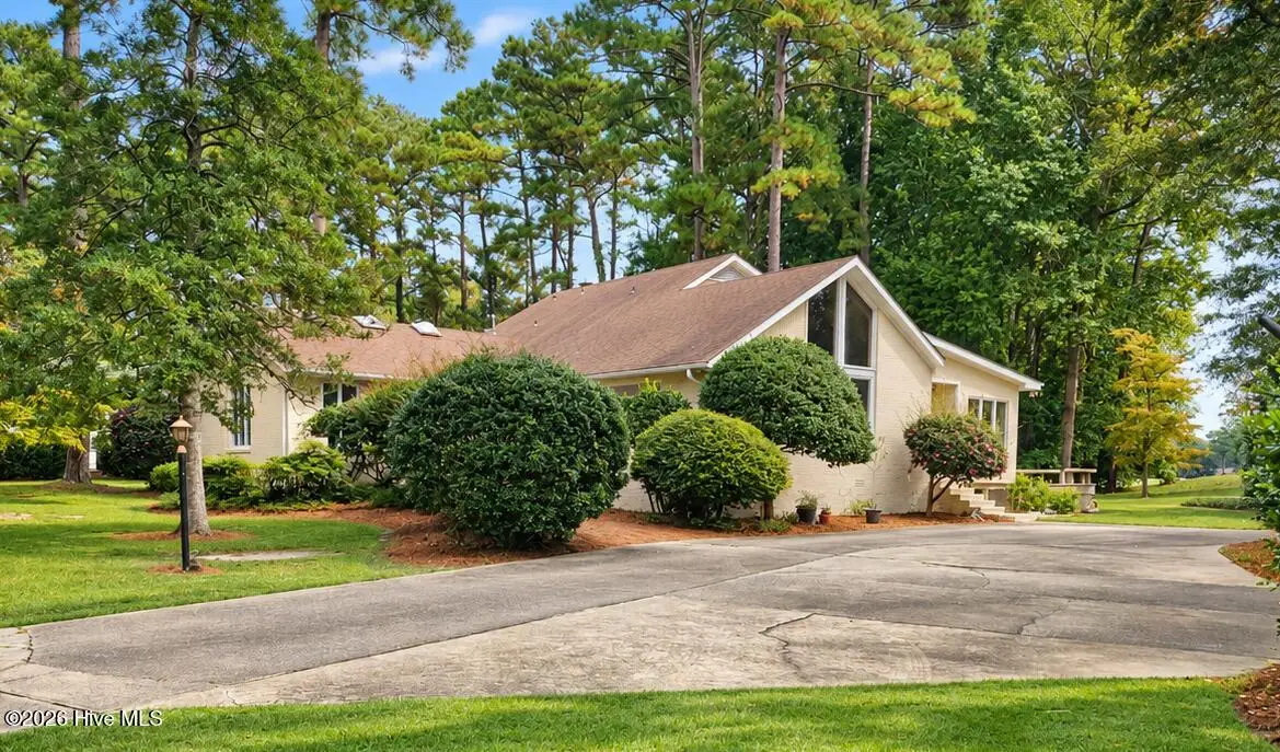 4503 W Fairway Drive, Trent Woods, NC 28562 - #1