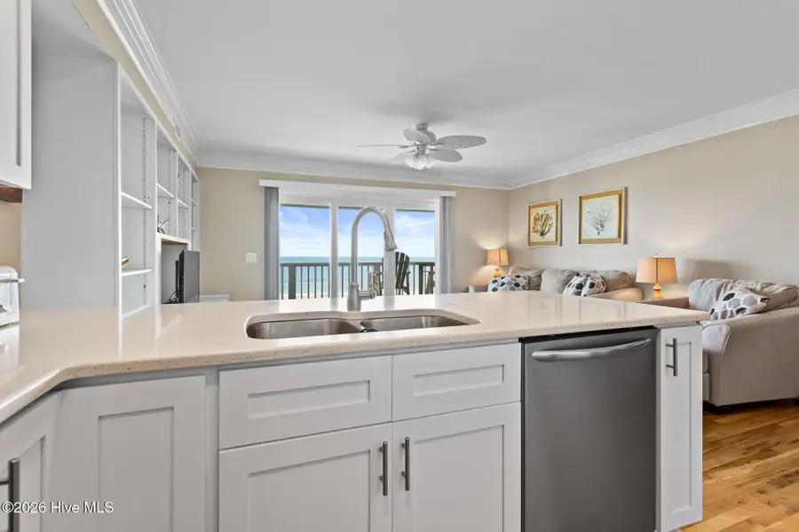 612 N Carolina Beach Avenue N #Unit 3a, Carolina Beach, NC 28428 - #3
