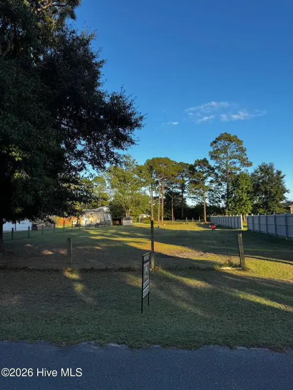 208 Hargrove Drive, Wilmington, NC 28411