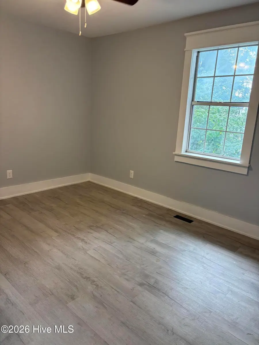 263 W 5th Street, Washington, NC 27889 - #3