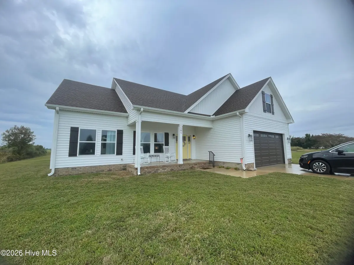 105 Durant Street, Hertford, NC 27944 - #1