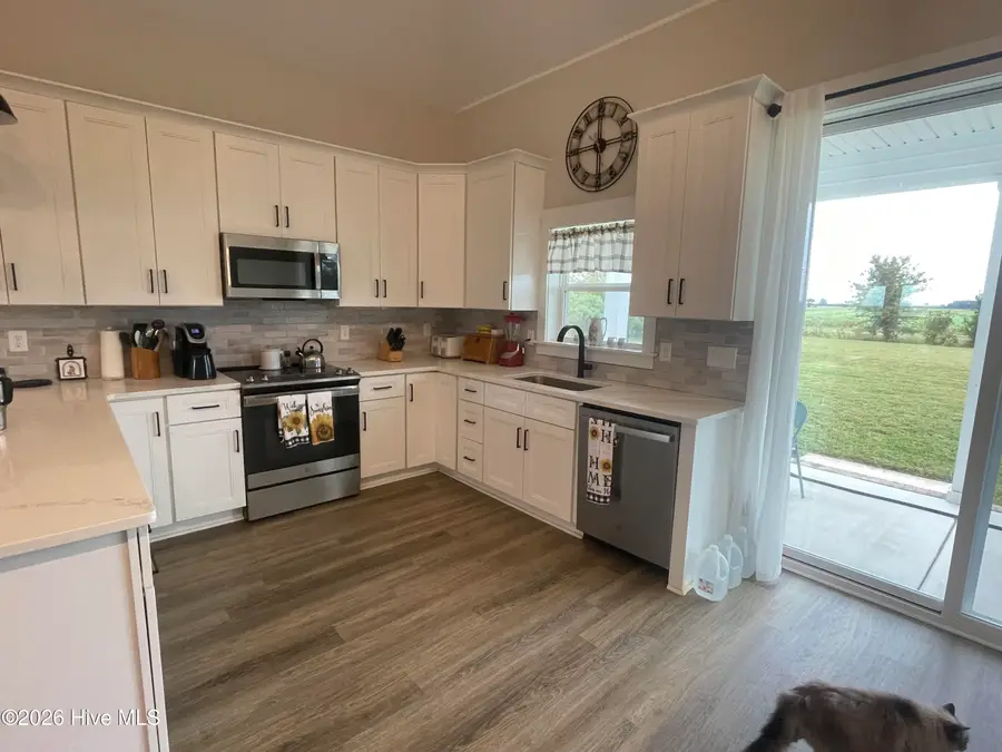 105 Durant Street, Hertford, NC 27944 - #3