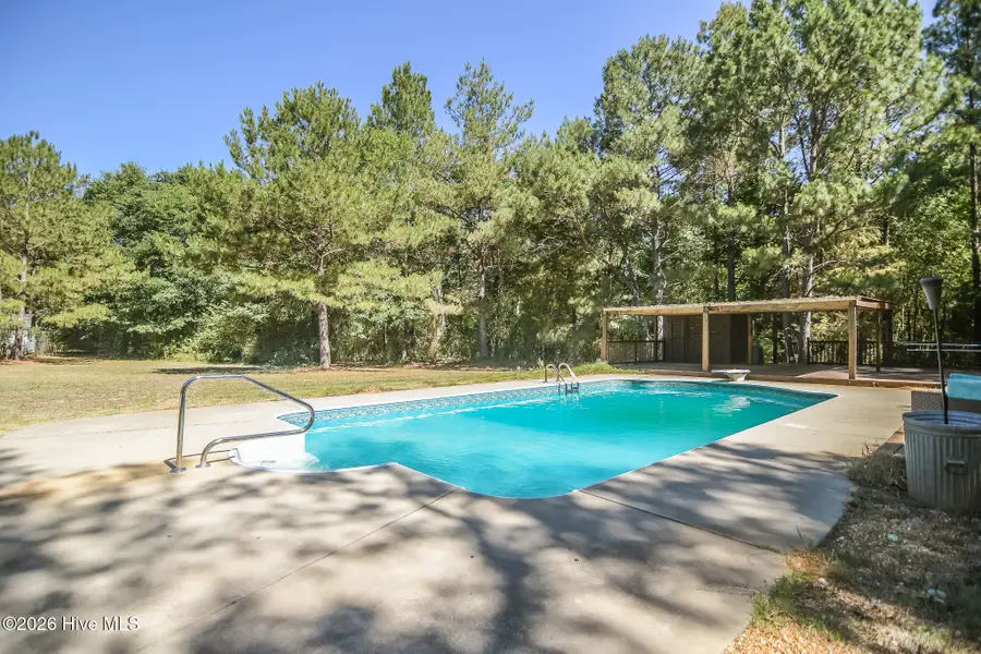21181 Traders Road, Laurel Hill, NC 28351 - #3
