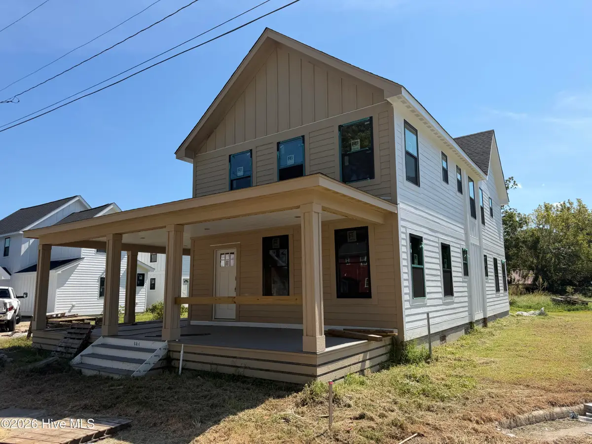 105 Bell Street, Elizabeth City, NC 27909 - #1