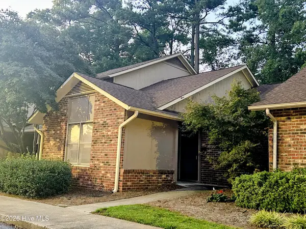 2005 Quail Ridge Road #E, Greenville, NC 27858