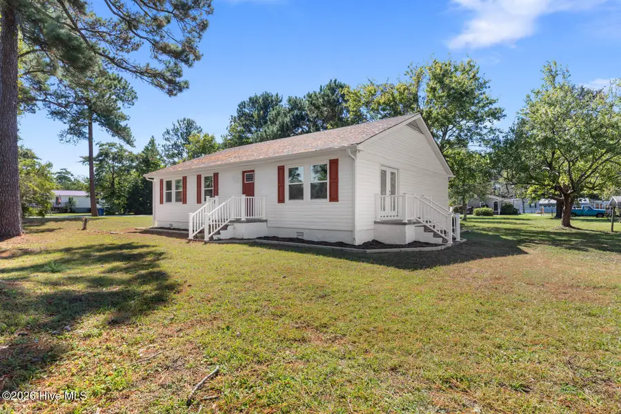 114 Ravenall Street, Sneads Ferry, NC 28460 - #2