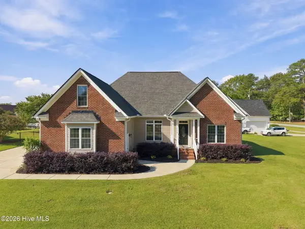 1112 Porters Ridge Drive, Greenville, NC 27858