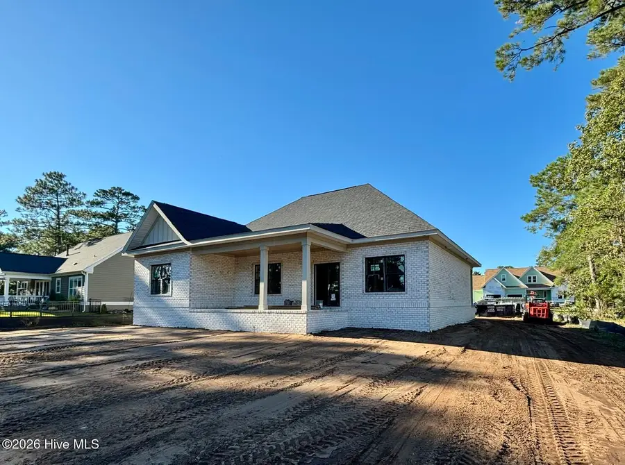 417 S Middleton Drive Nw, Calabash, NC 28467 - #3