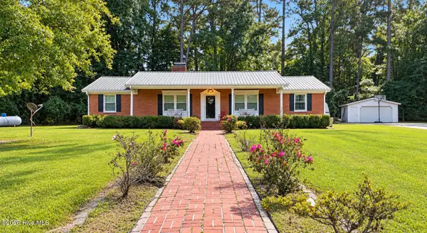 205 Flowers-pridgen Drive, Whiteville, NC 28472