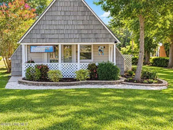 2033 Waterloo Street Sw, Ocean Isle Beach, NC 28469