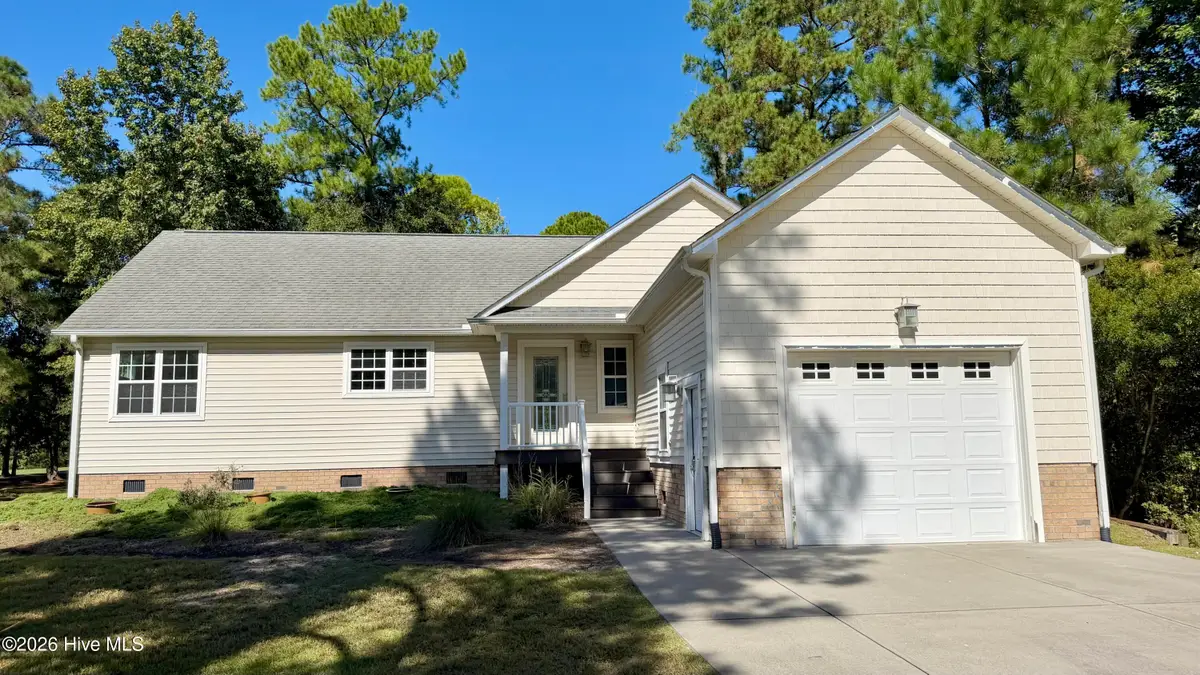 1114 Barkentine Drive, New Bern, NC 28560 - #1