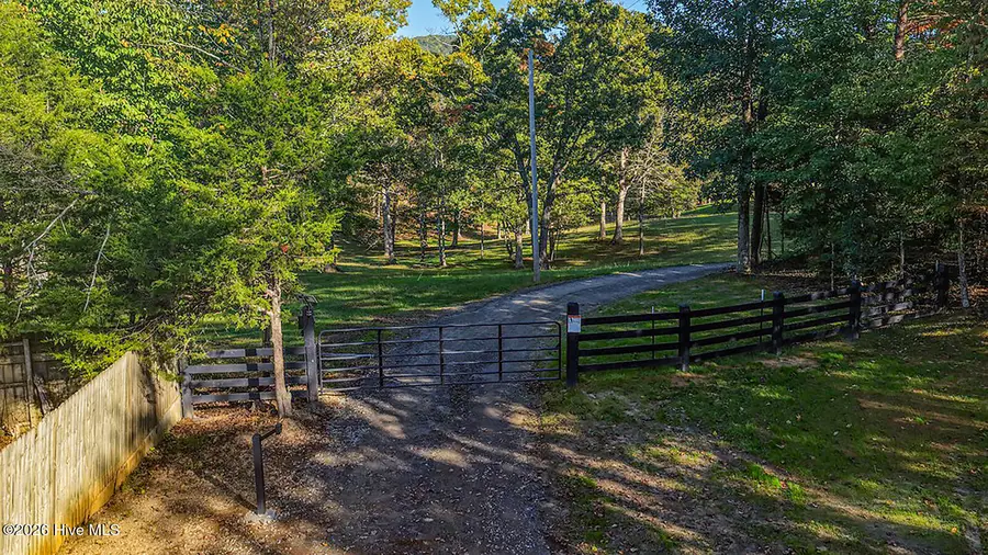 121 Wolfcreek Road, Murphy, NC 28906 - #2
