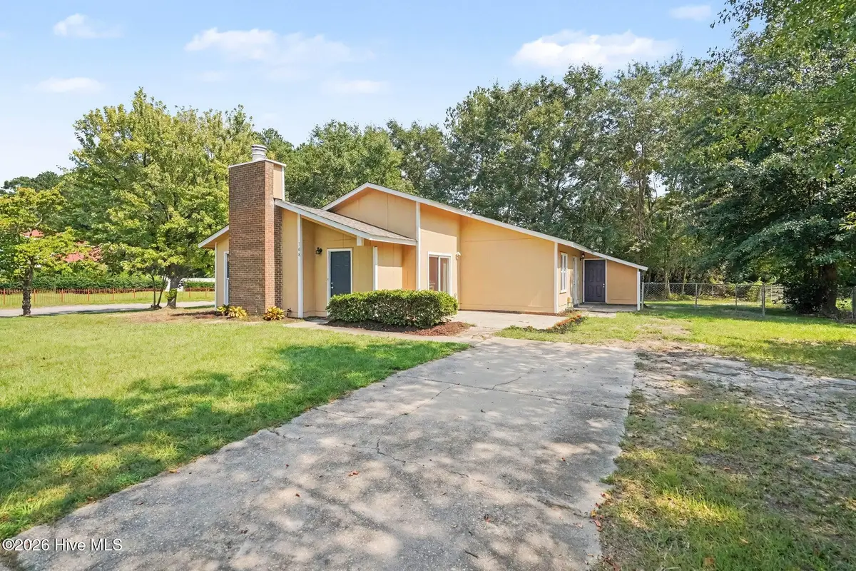 108 Deerfield Drive, Spring Lake, NC 28390 - #1