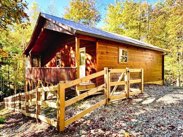 387 Dawsons Lane, Murphy, NC 28906