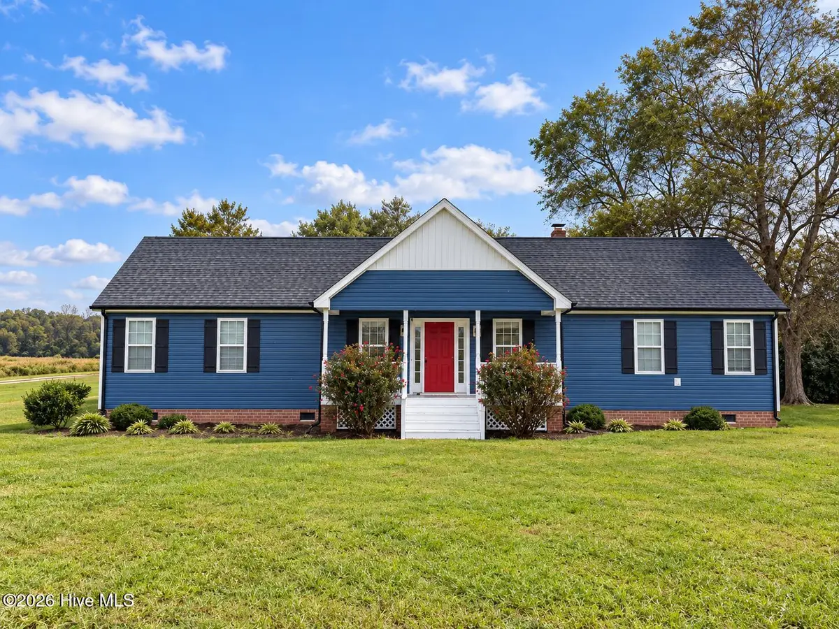 332 S End Road, Knotts Island, NC 27950 - #1