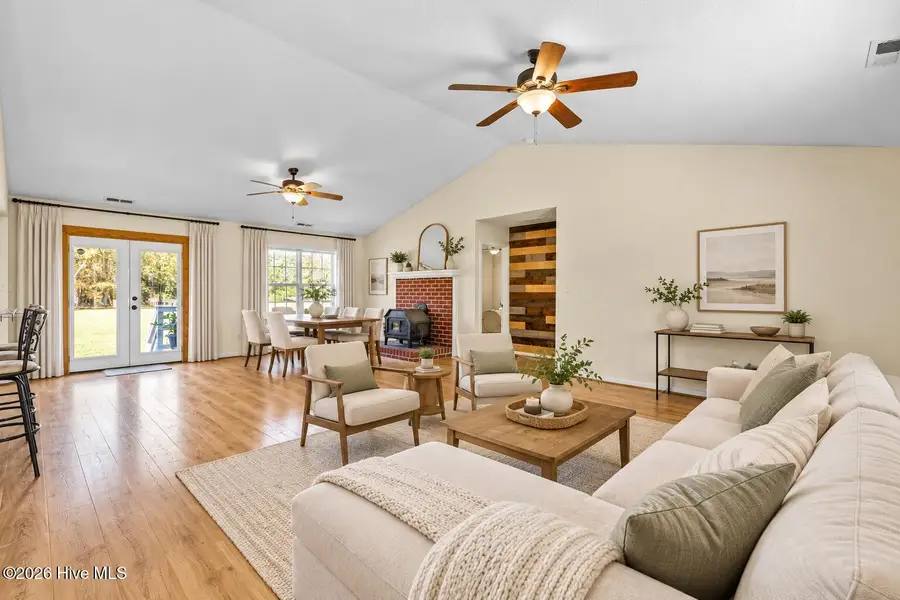 332 S End Road, Knotts Island, NC 27950 - #3