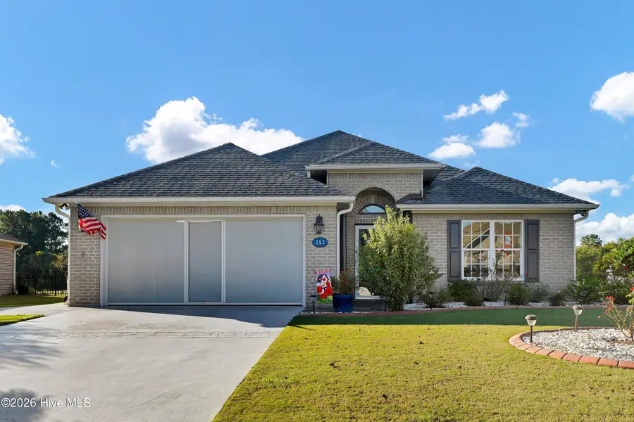 282 Castle Bay Drive, Hampstead, NC 28443 - #2