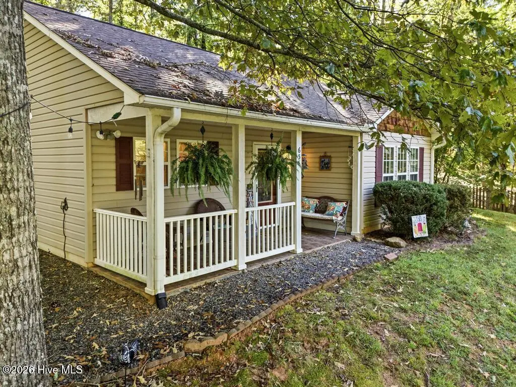 654 Ford Road, Warne, NC 28909 - #1
