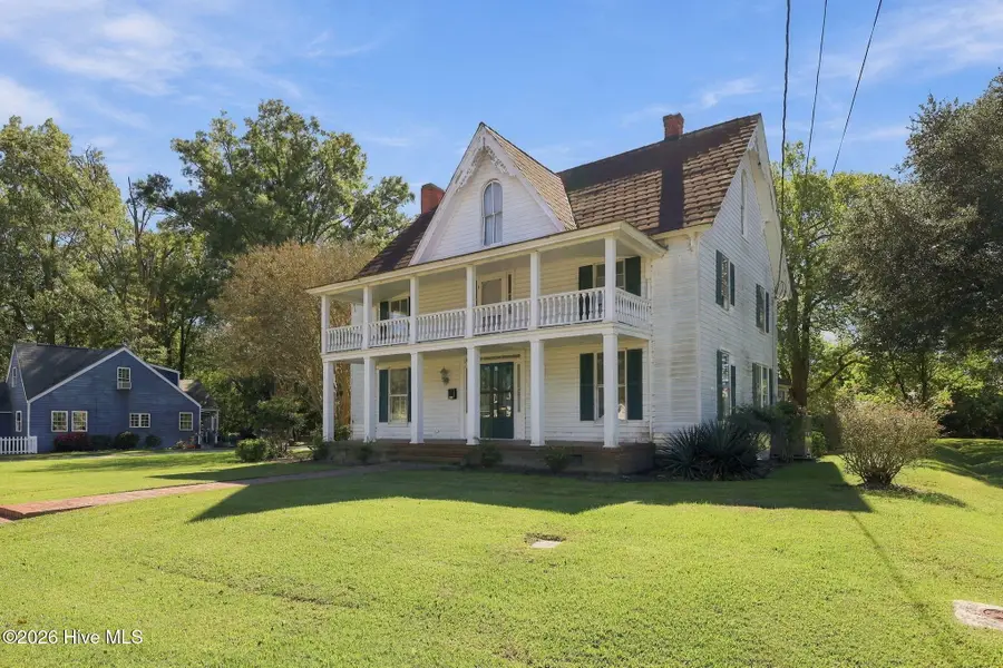 305 W Main Street, Creswell, NC 27928 - #3