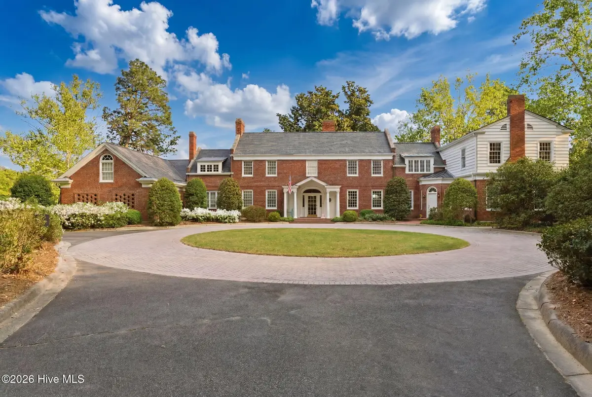 200 Hollycrest Drive, Pinehurst, NC 28374 - #1