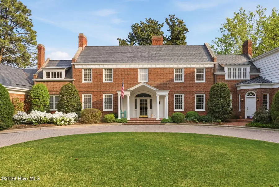 200 Hollycrest Drive, Pinehurst, NC 28374 - #3