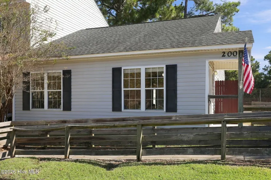 200 Palace Circle, Jacksonville, NC 28546 - #2