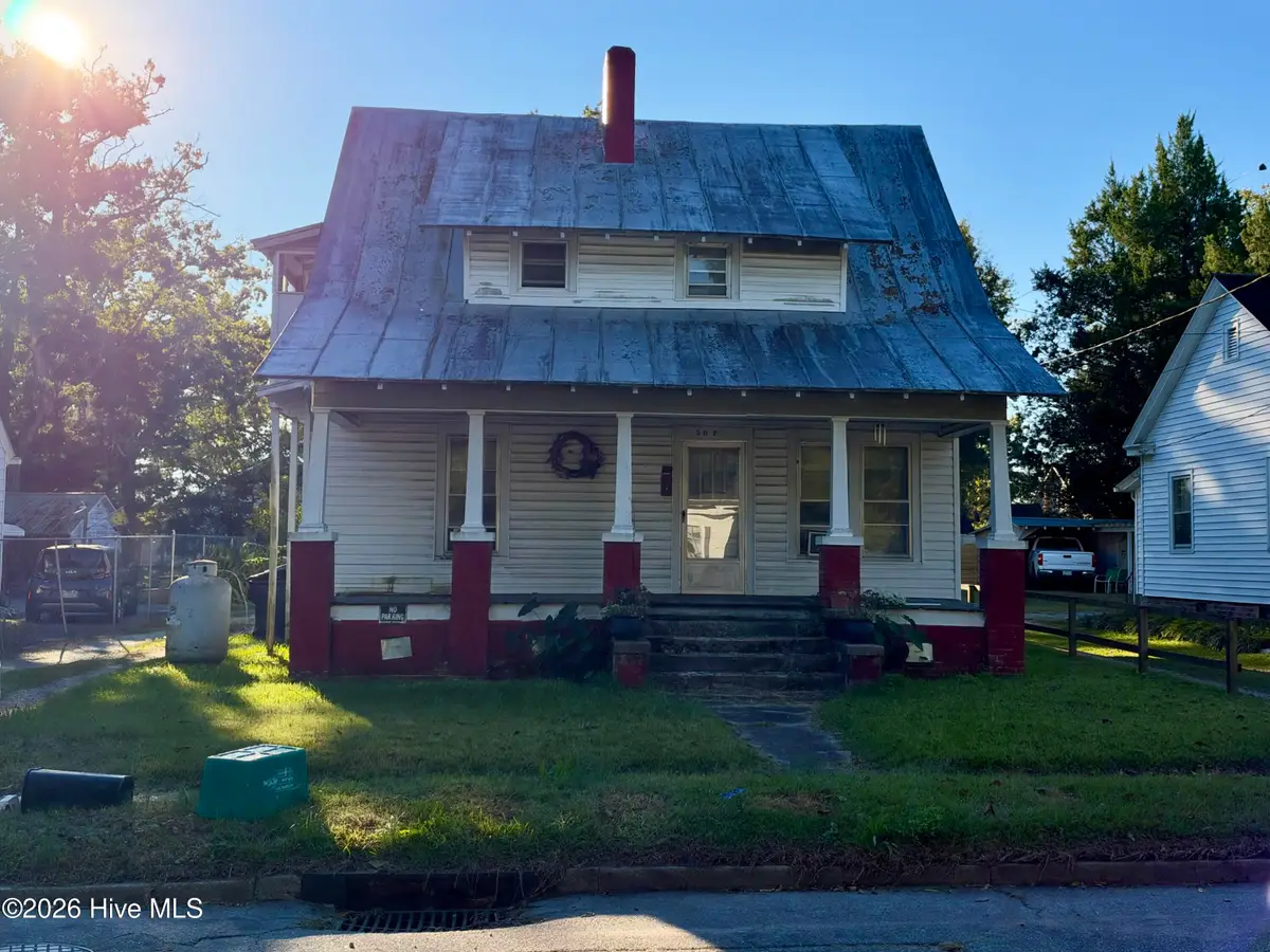 507 Warren Street, Williamston, NC 27892 - #1