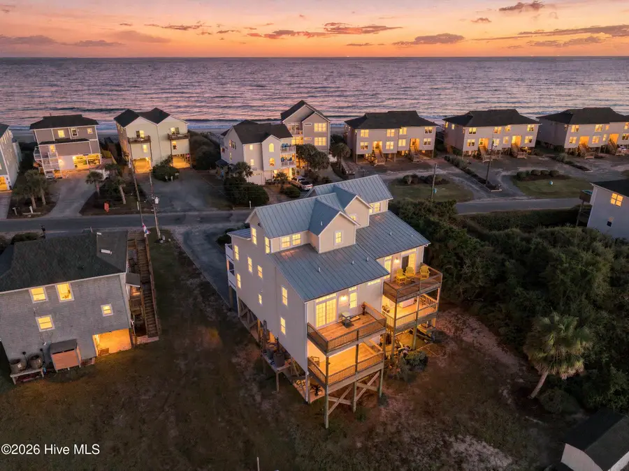 811 S Shore Drive, Surf City, NC 28445 - #3