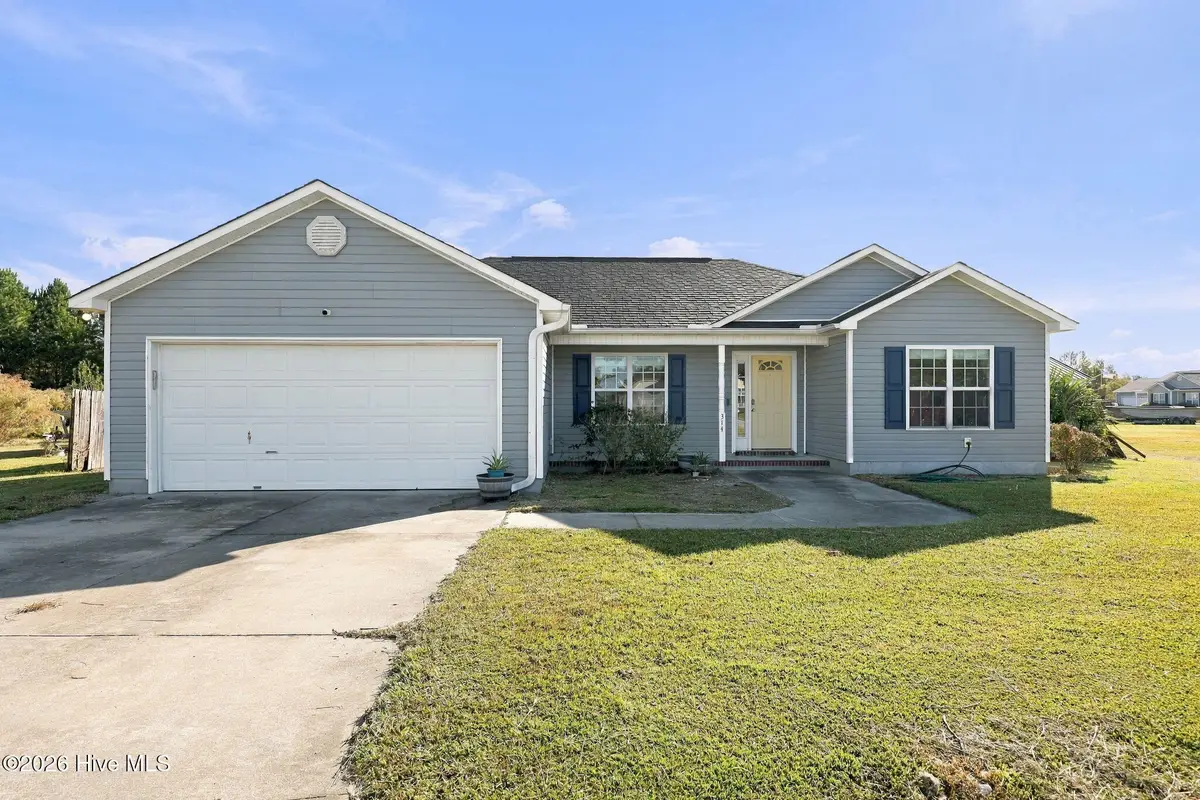 314 Haywood Drive, Richlands, NC 28574 - #1