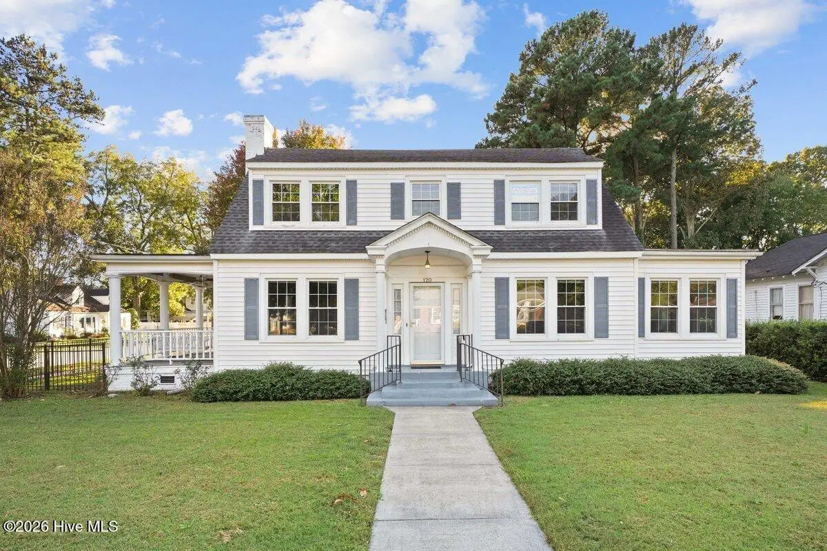 120 E John Street, Mount Olive, NC 28365 - #1