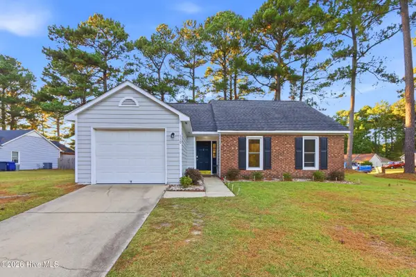110 Tiffany Place, Jacksonville, NC 28546