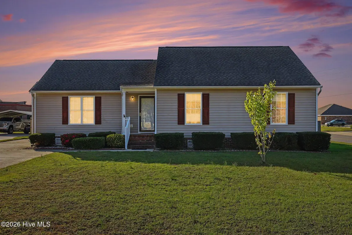 2200 Woodcroft Drive W, Wilson, NC 27893 - #1