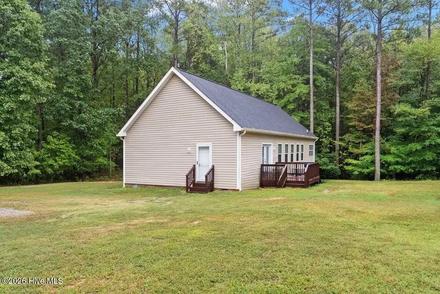 355 Edgewater Drive, Roanoke Rapids, NC 27870 - #3